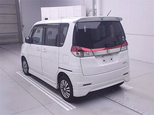 SUZUKI SOLIO