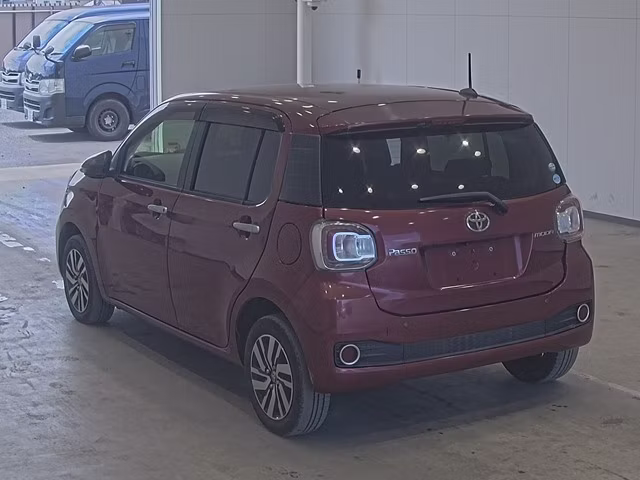 TOYOTA PASSO