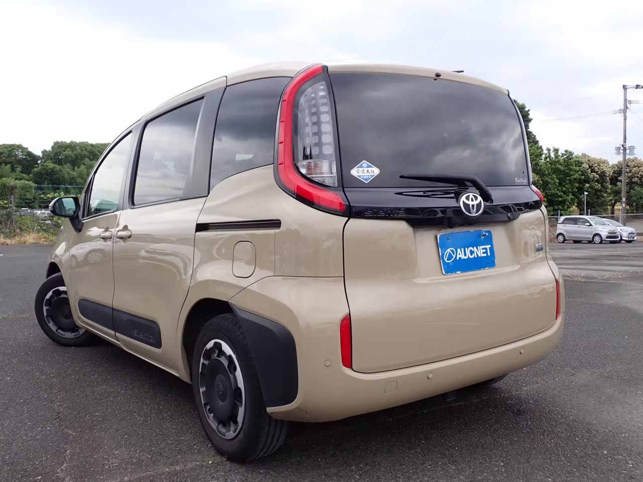 TOYOTA SIENTA