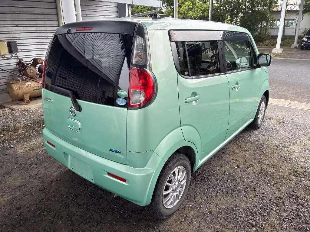 NISSAN MOCO