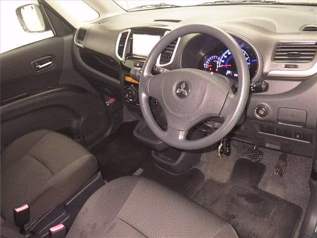 MITSUBISHI DELICA D:2