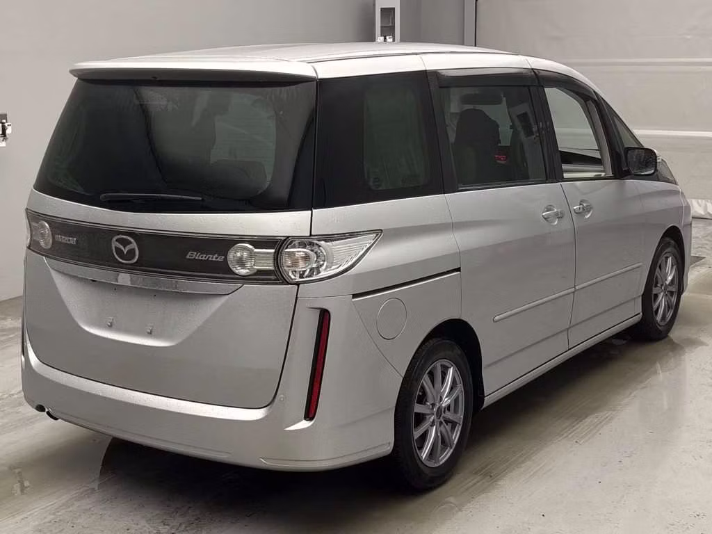 MAZDA BIANTE