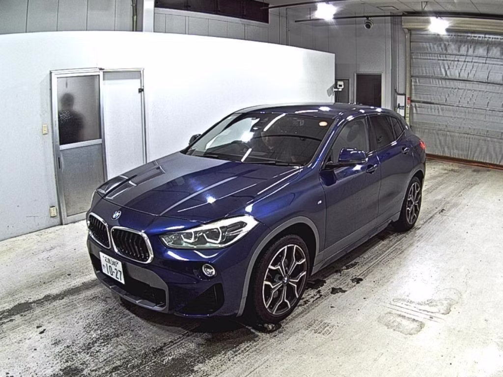 BMW X2