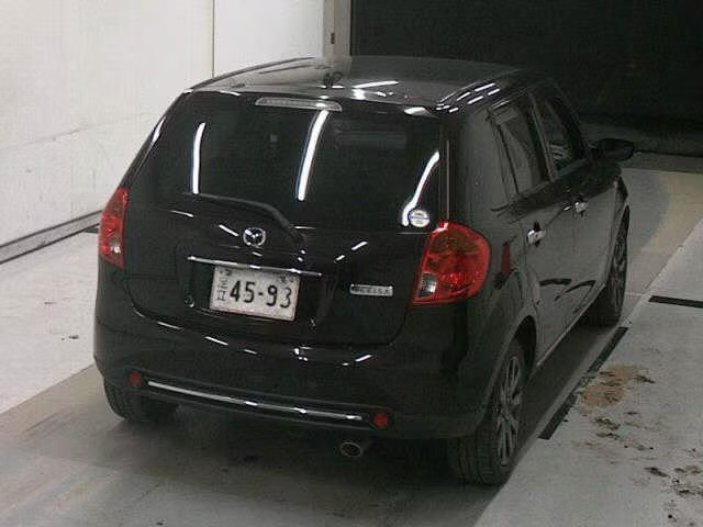 MAZDA VERISA