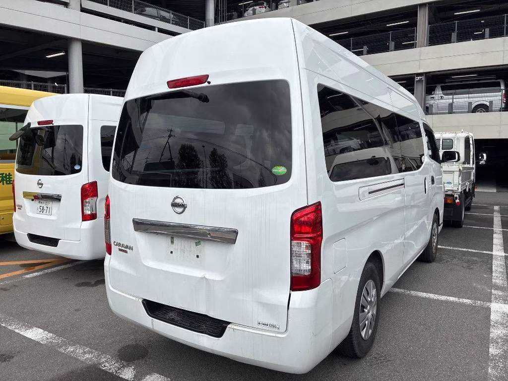 NISSAN NV350 CARAVAN