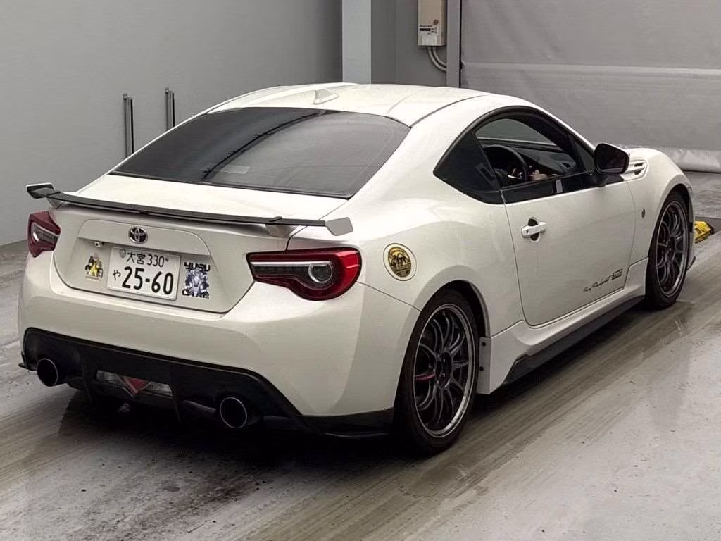 TOYOTA GT 86