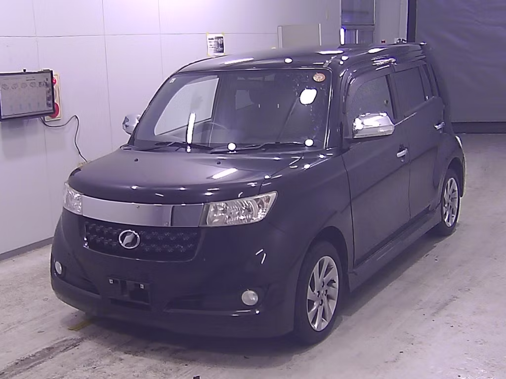 TOYOTA BB