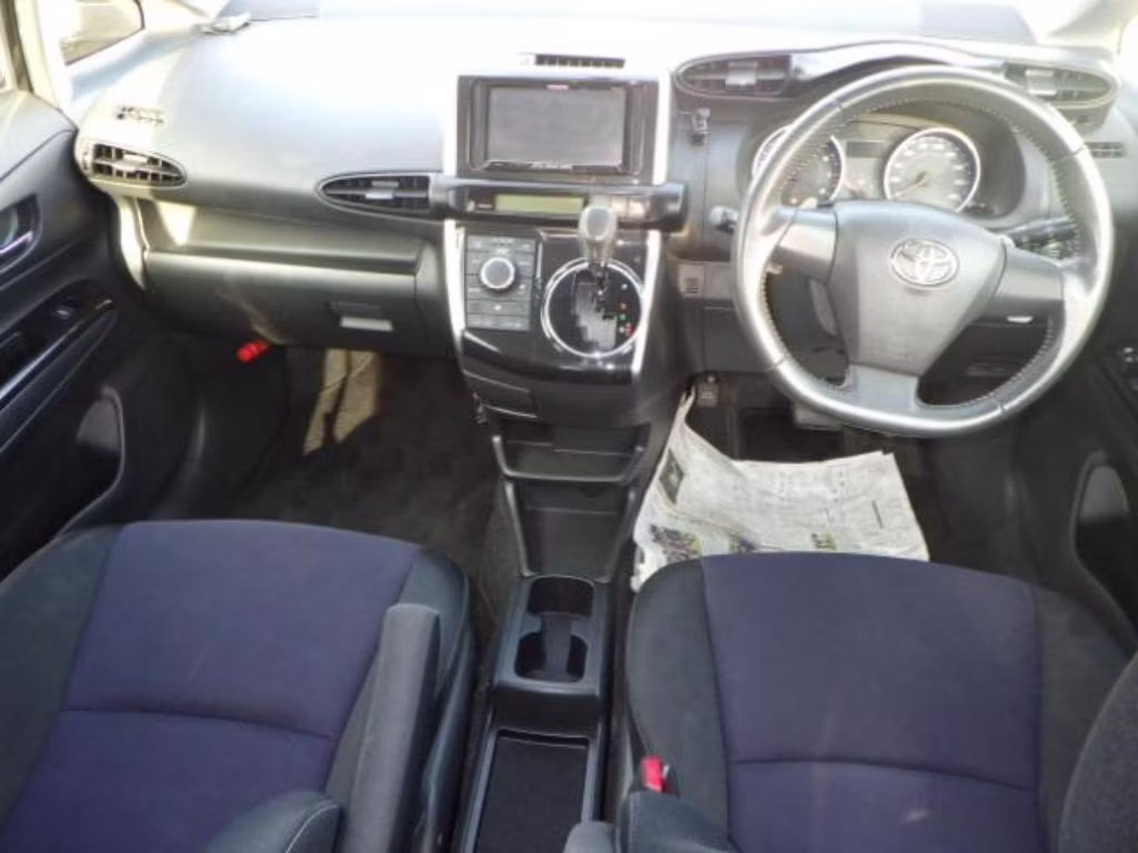 TOYOTA WISH