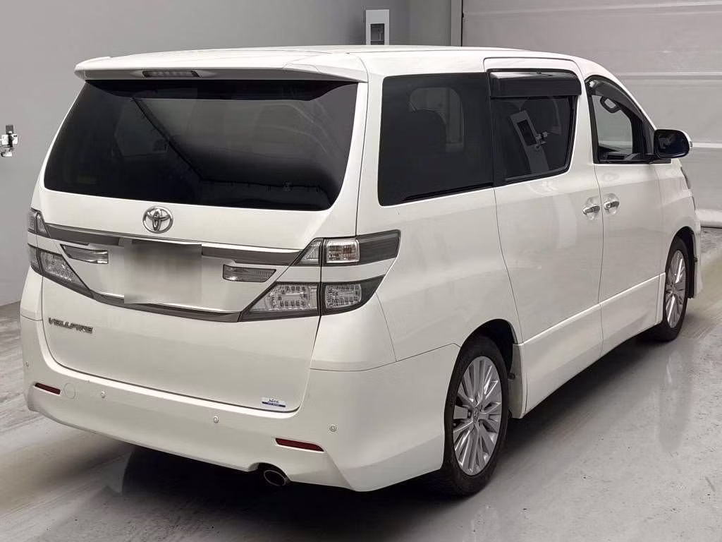 TOYOTA VELLFIRE