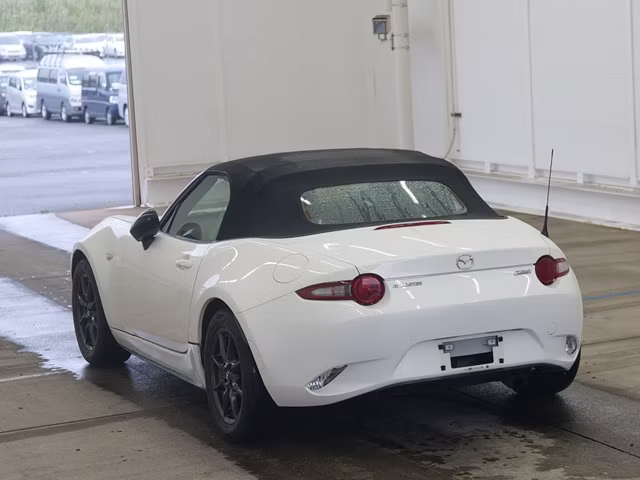 MAZDA MX-5