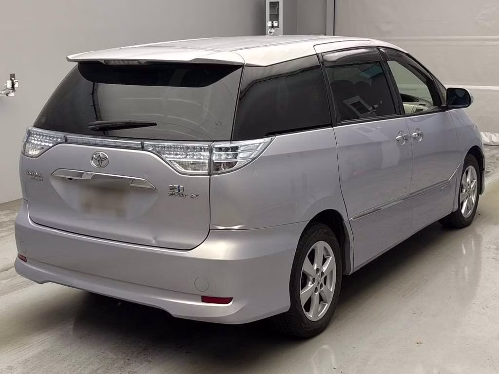 TOYOTA ESTIMA