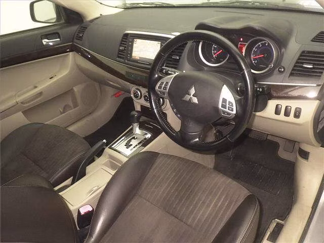 MITSUBISHI GALANT FORTIS