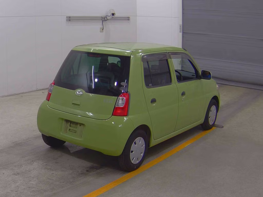 DAIHATSU ESSE