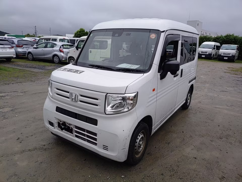 HONDA N-VAN