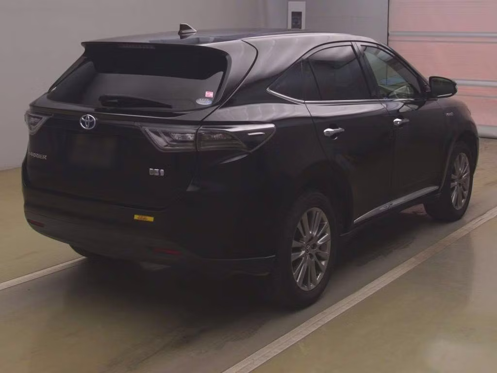 TOYOTA HARRIER