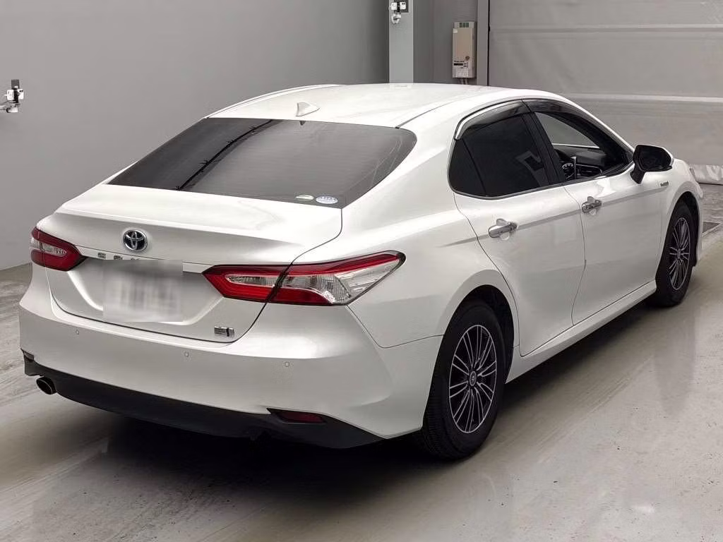 TOYOTA CAMRY