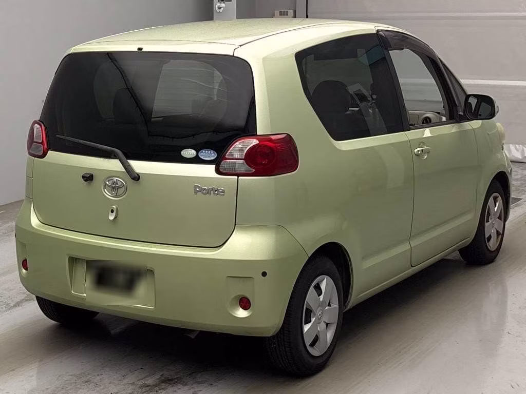 TOYOTA PORTE