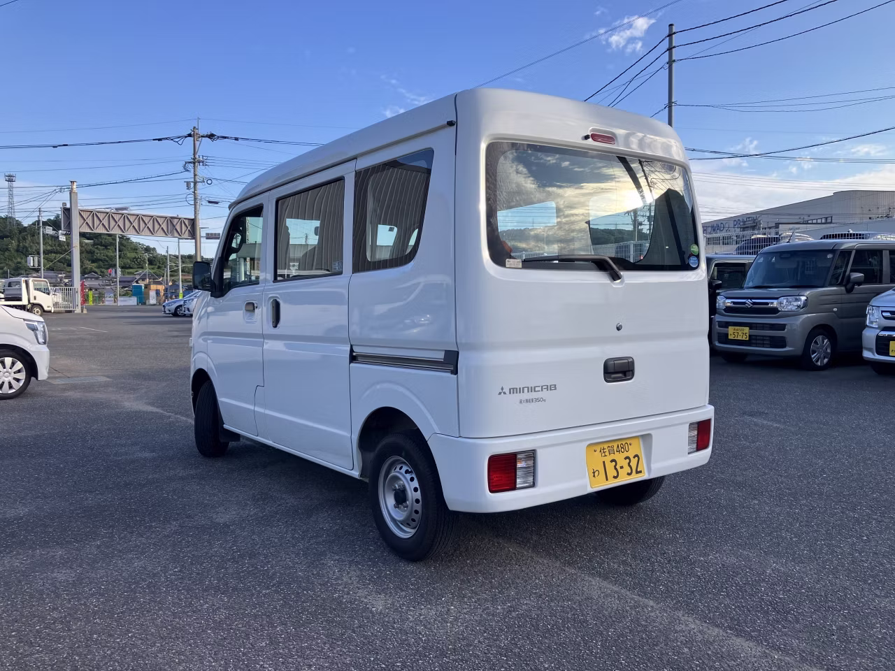 MITSUBISHI MINICAB
