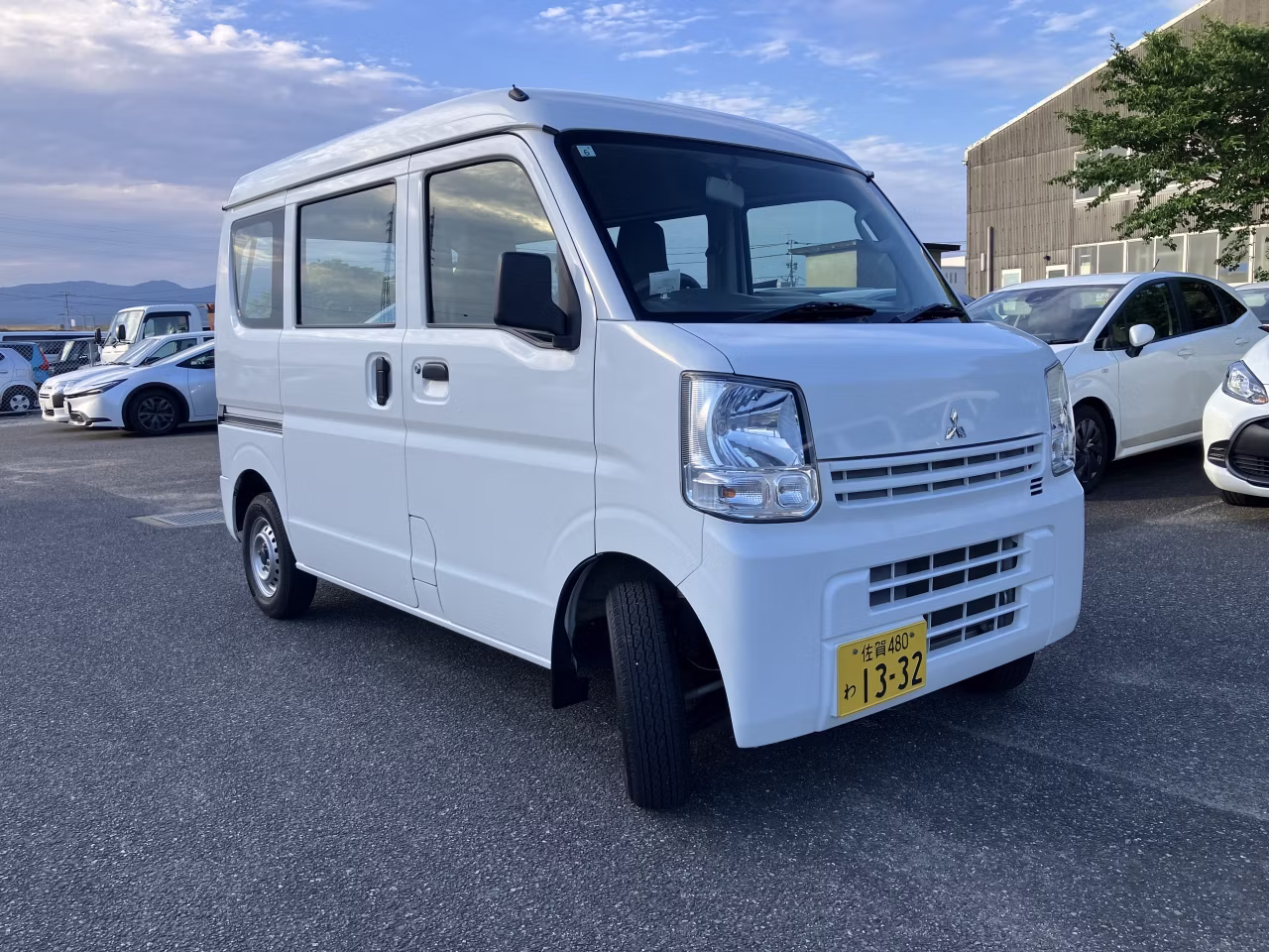 MITSUBISHI MINICAB