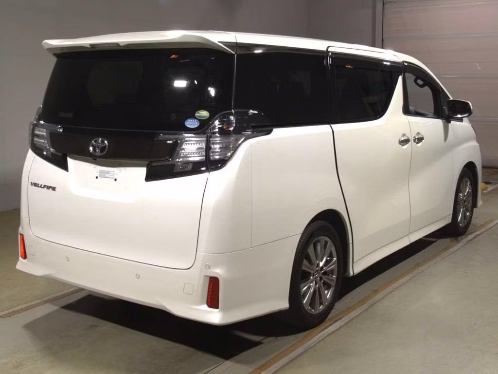 TOYOTA VELLFIRE
