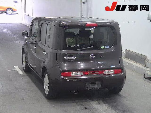 NISSAN CUBE