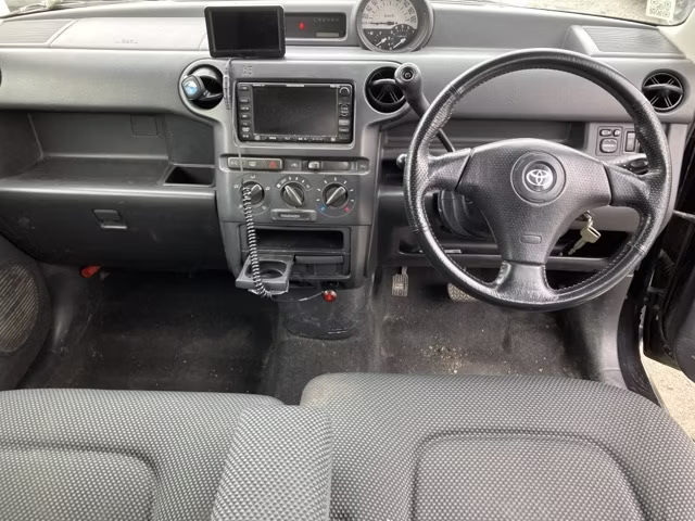 TOYOTA BB