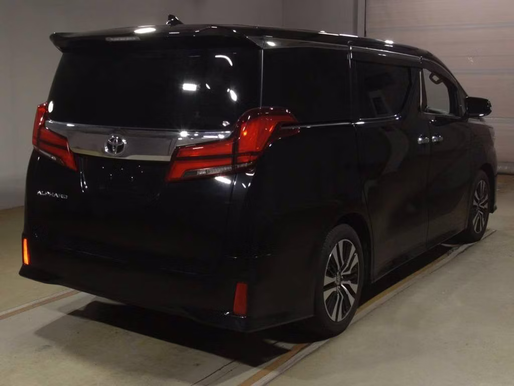 TOYOTA ALPHARD