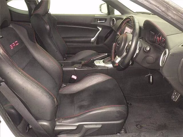 SUBARU BRZ