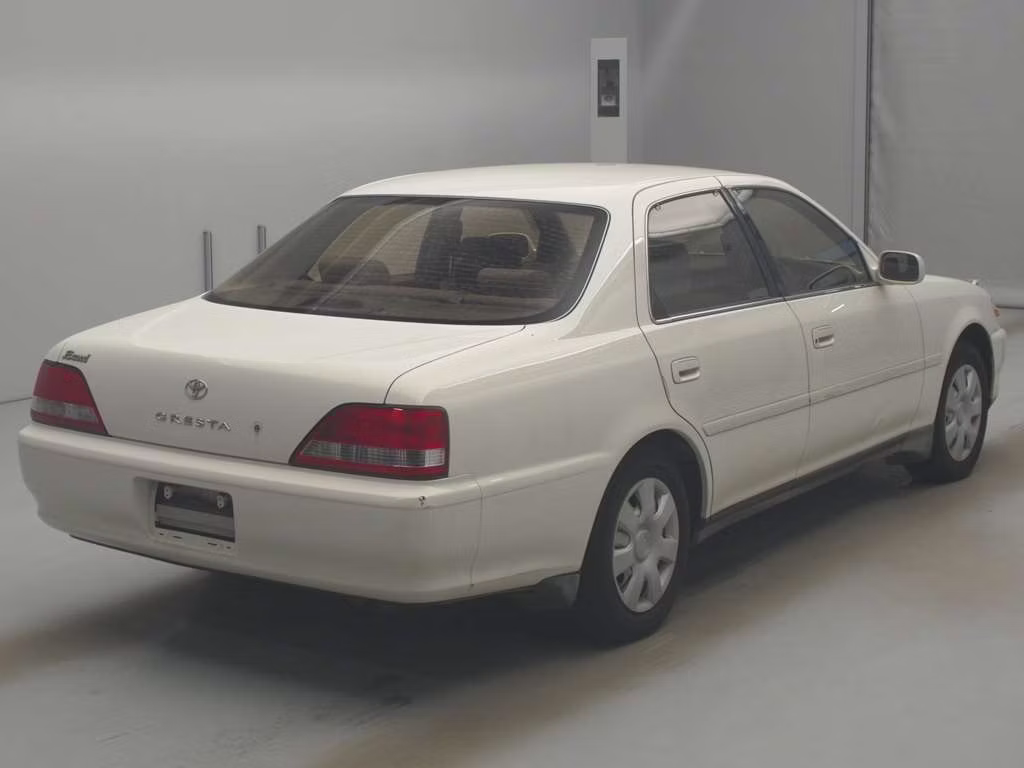 TOYOTA CRESTA