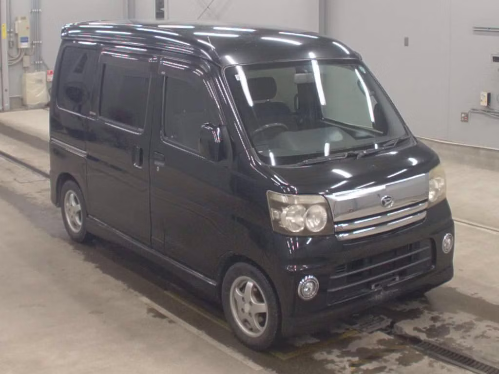 DAIHATSU ATRAI