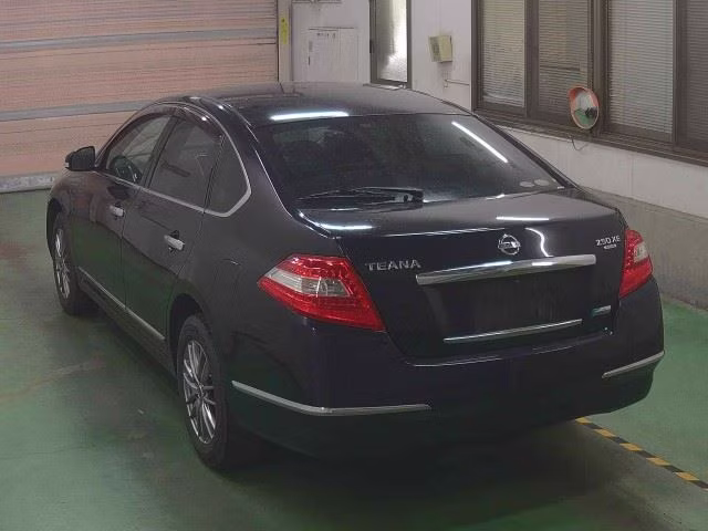 NISSAN TEANA