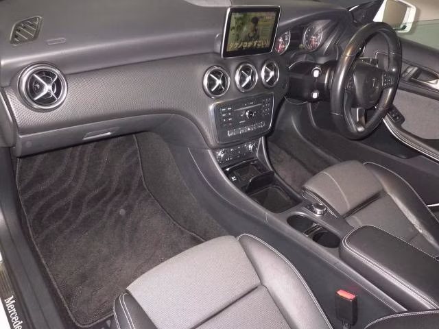 MERCEDES-BENZ A-CLASS