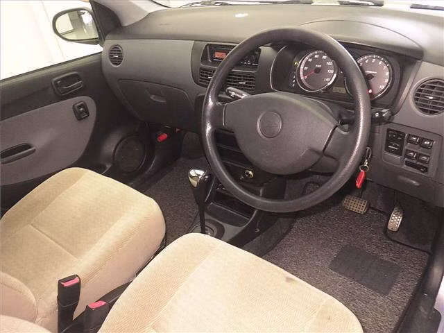 DAIHATSU MIRA AVY