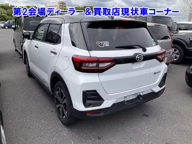 DAIHATSU ROCKY