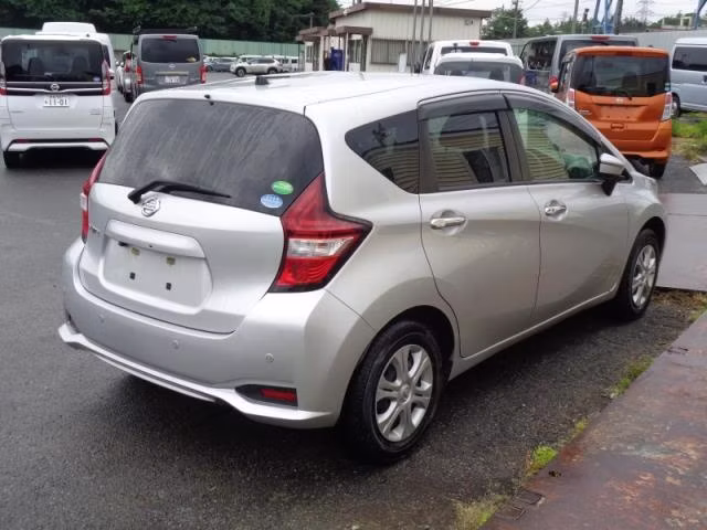 NISSAN NOTE
