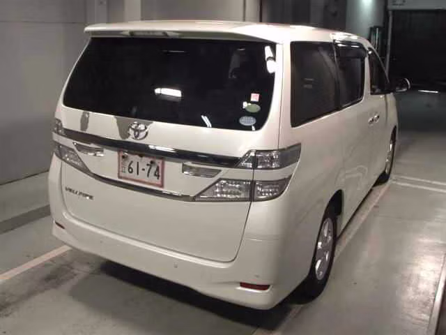 TOYOTA VELLFIRE