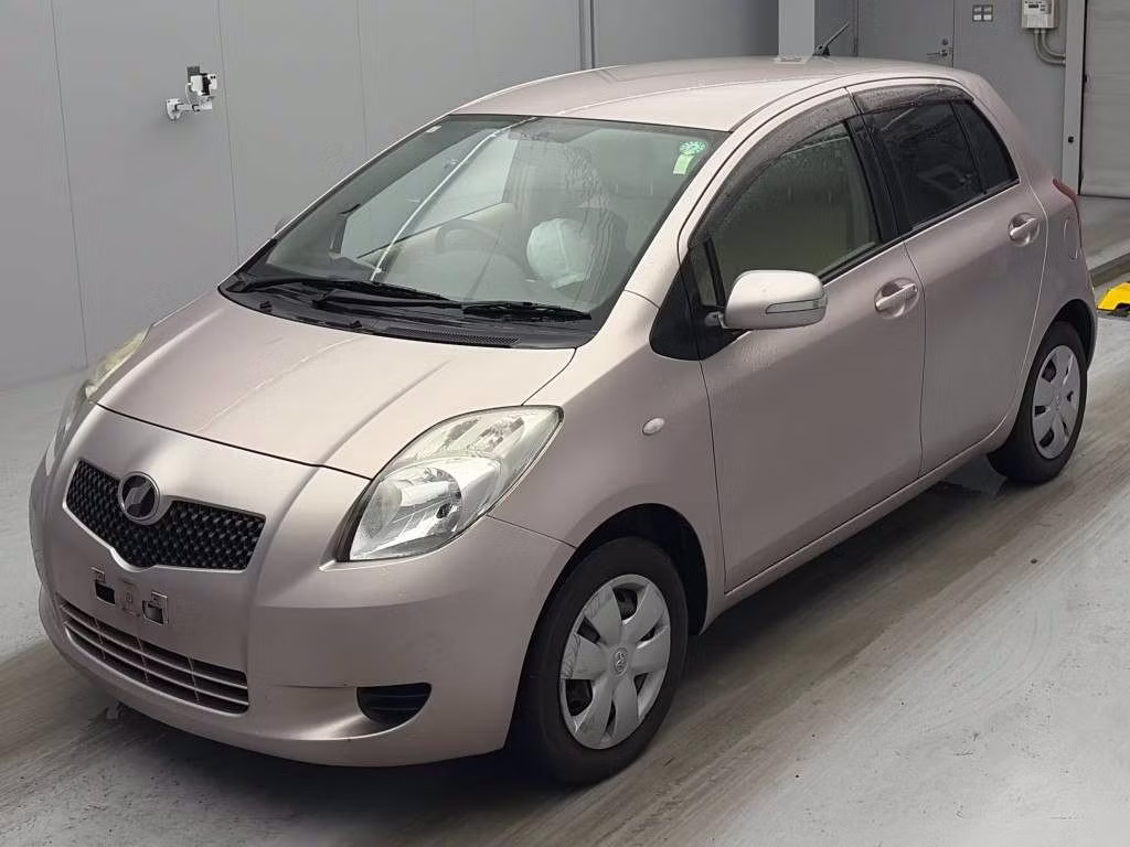 TOYOTA VITZ