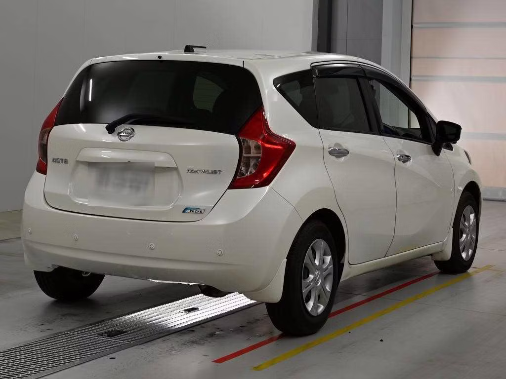 NISSAN NOTE