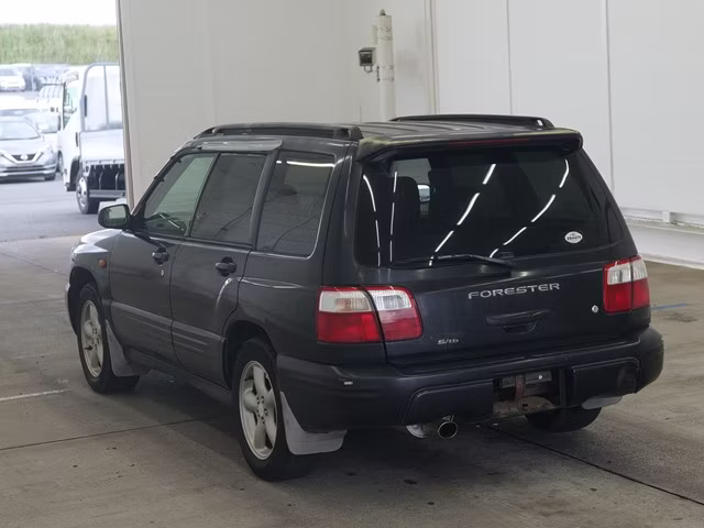 SUBARU FORESTER