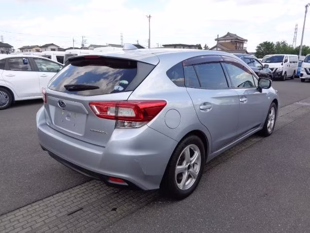 SUBARU IMPREZA