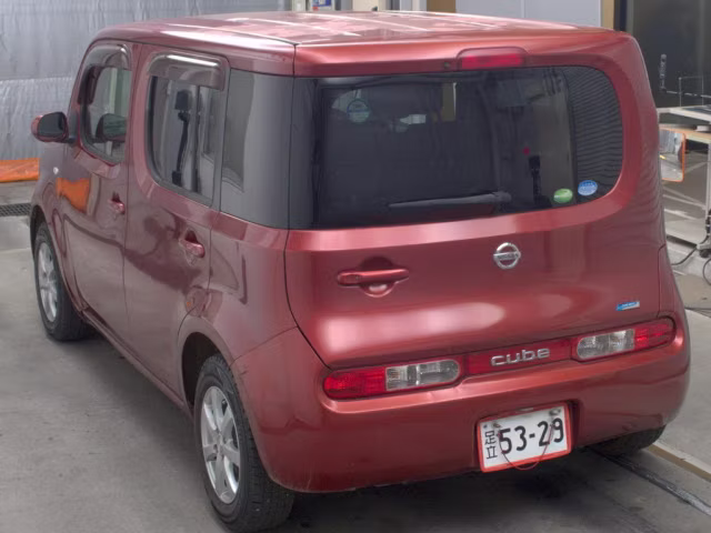 NISSAN CUBE