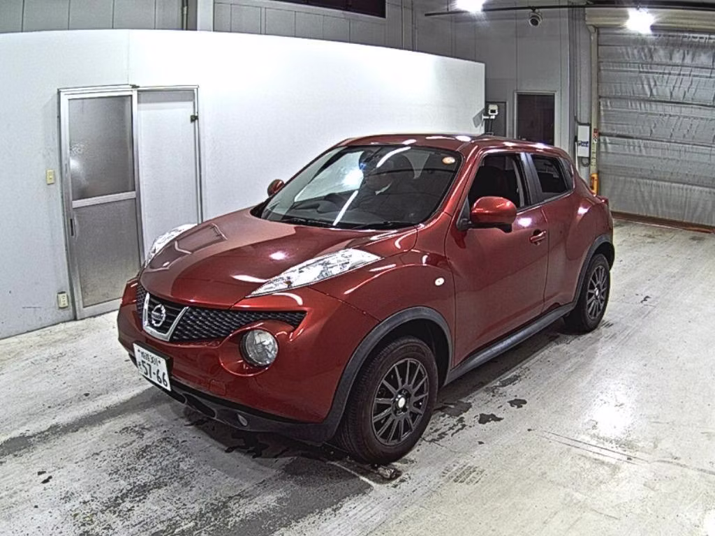 NISSAN JUKE