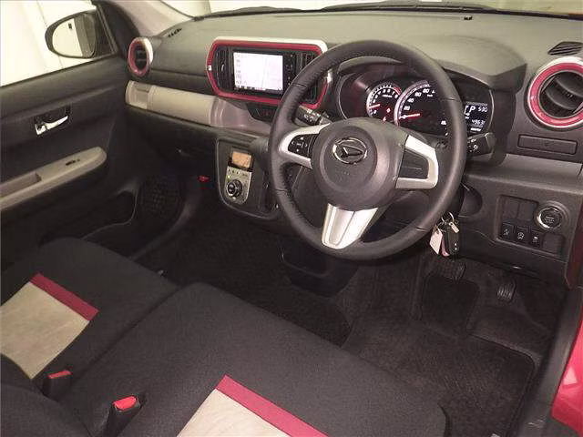 DAIHATSU BOON