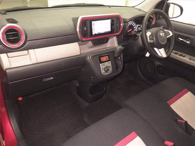 DAIHATSU BOON