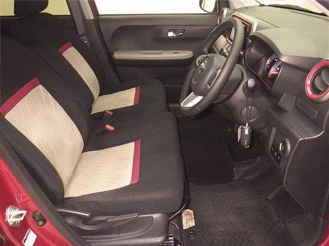 DAIHATSU BOON
