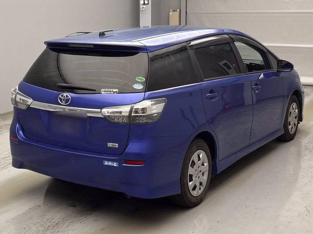 TOYOTA WISH