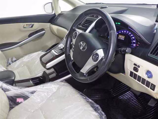 TOYOTA SAI