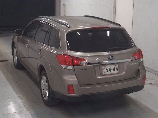SUBARU OUTBACK