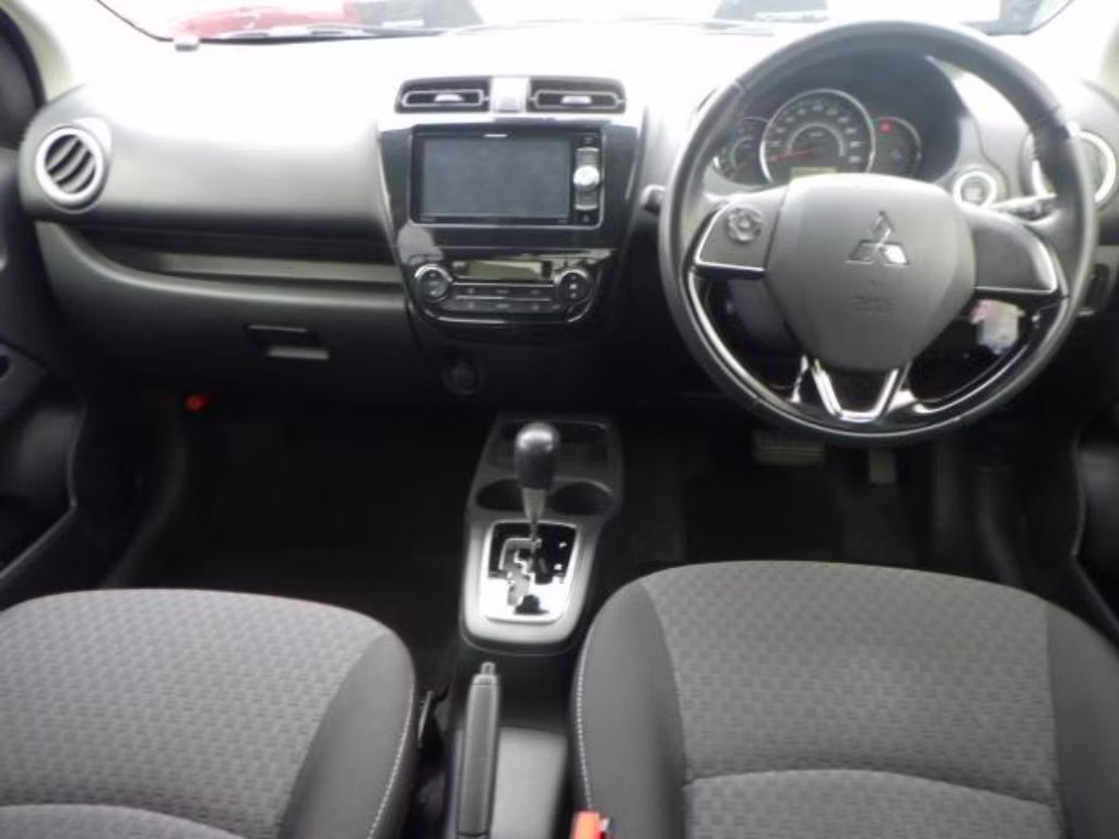 MITSUBISHI MIRAGE