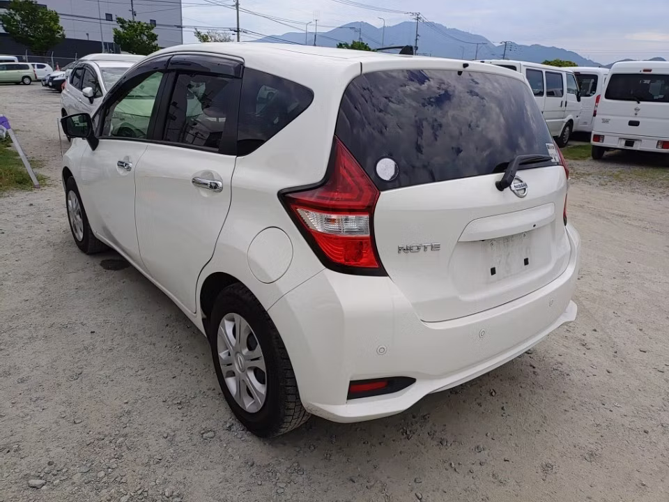 NISSAN NOTE